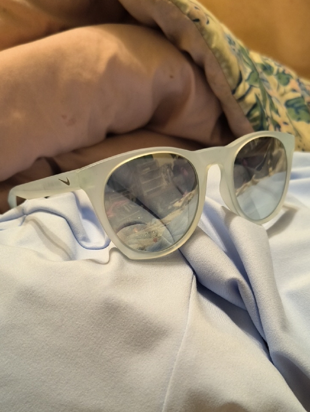 Nike Essential Horizon Unisex Sunglasses   EV1119